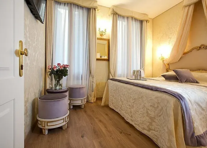 Nocleg ze śniadaniem Residenza Goldoni 3*