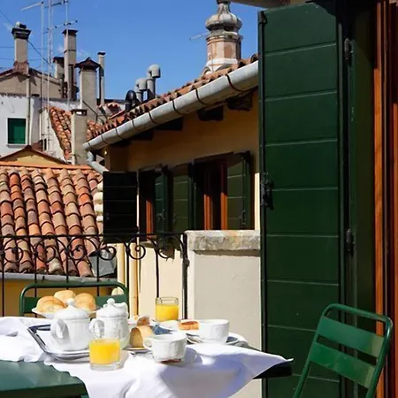 Residenza Goldoni Couette-café
