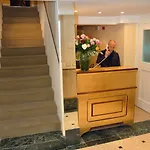 ريزيدنسا جولدوني