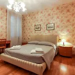 ريزيدنسا جولدوني فندق مبيت وإفطار 3*