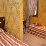 Oda ve Kahvaltı Residenza Goldoni Venedik