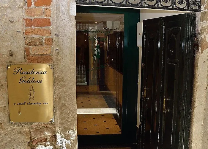 Bed & Breakfast Residenza Goldoni 3*